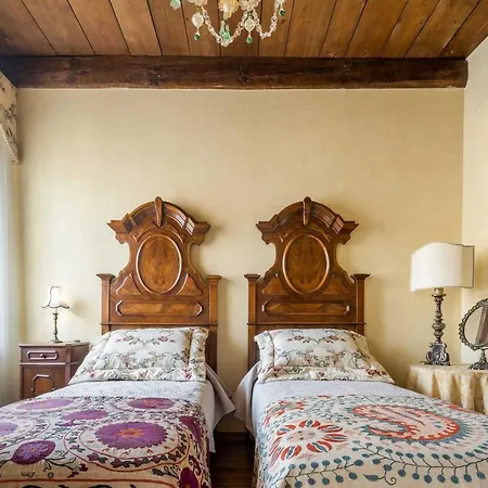 Palazzo Benassi Penthouse Apartment